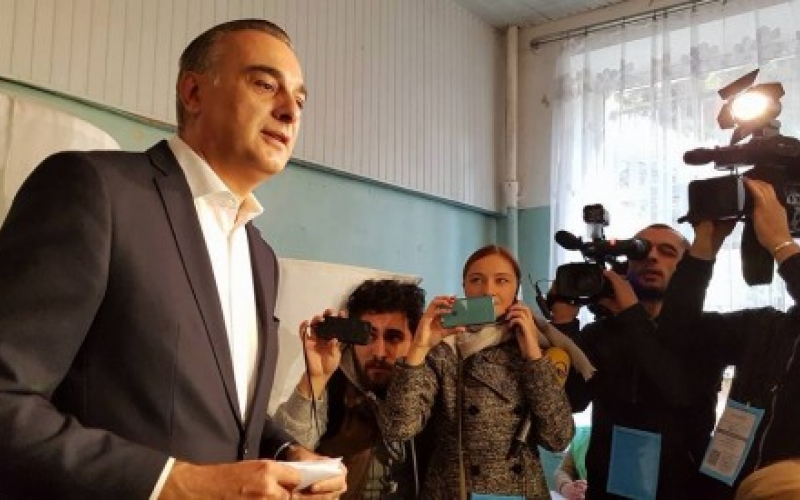 Mən səsimi müvəffəqiyyətli Tbilisiyə və uşaqlarımızın gələcəyinə verdim (video)
