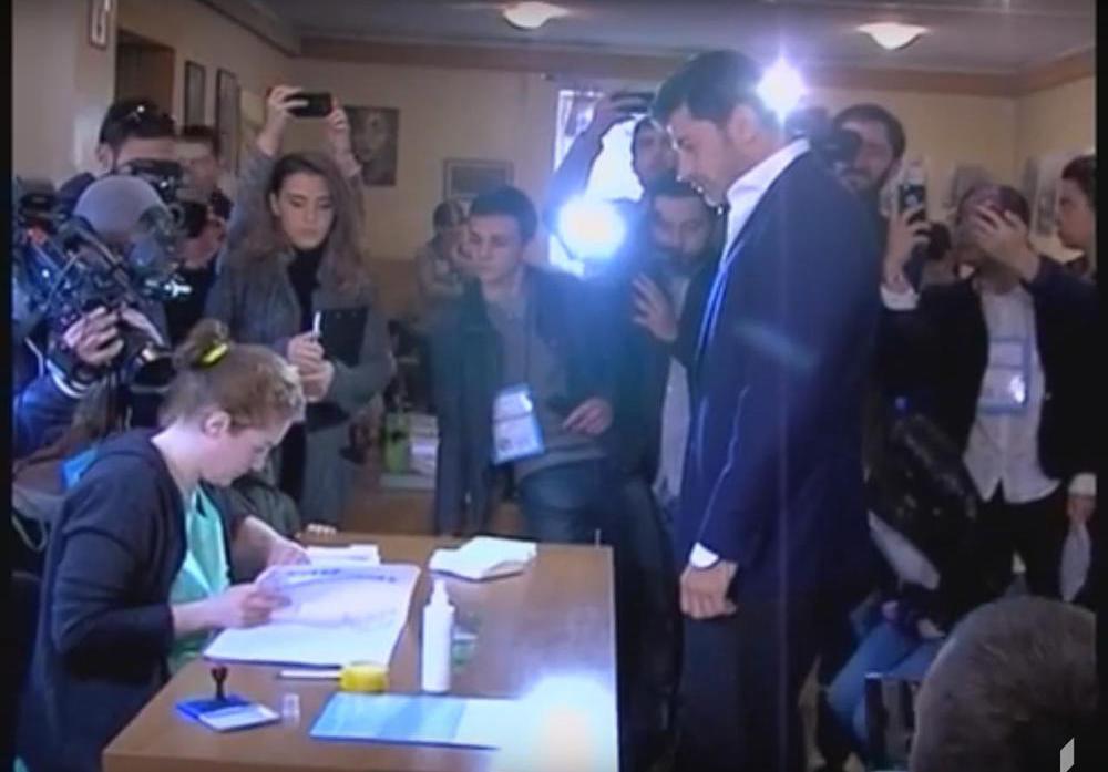 Tbilisinin mer namizədləri öz seçimlərini etdilər (Video)