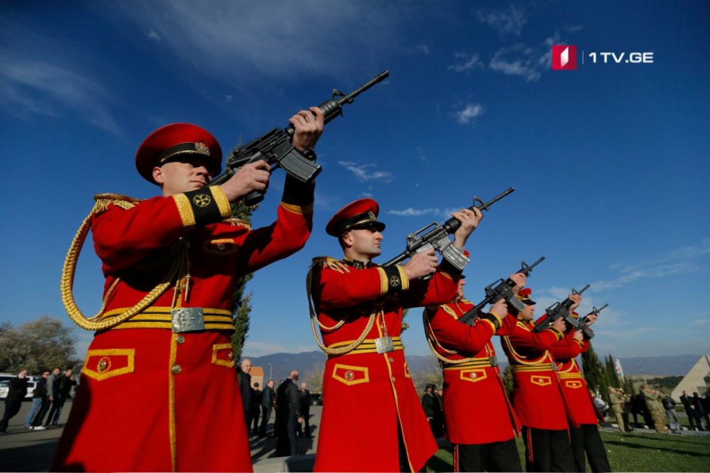 Special Squad officer was buried with military honors