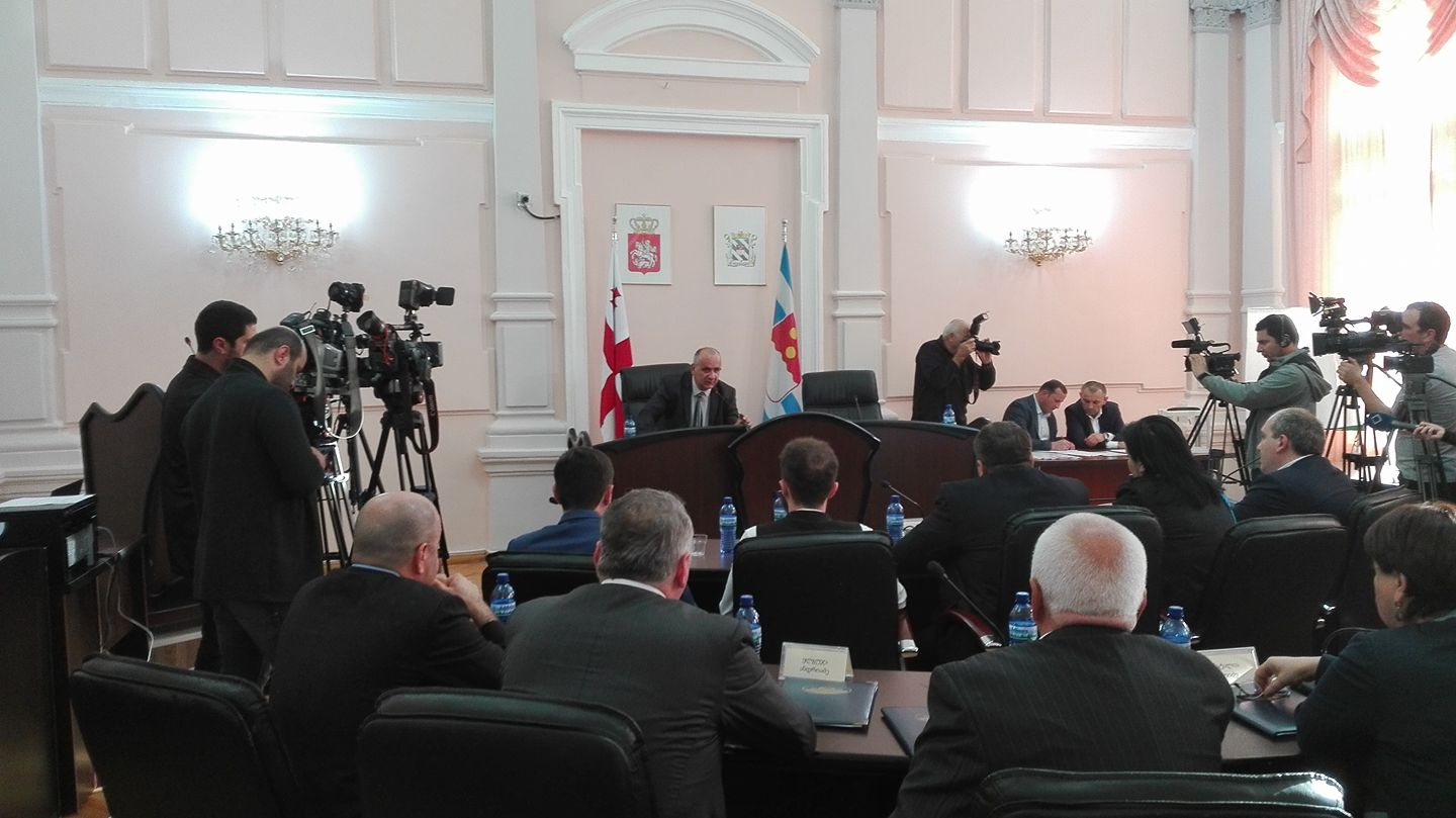ბათუმის საკრებულოს თავმჯდომარედ სულიკო თებიძე აირჩიეს