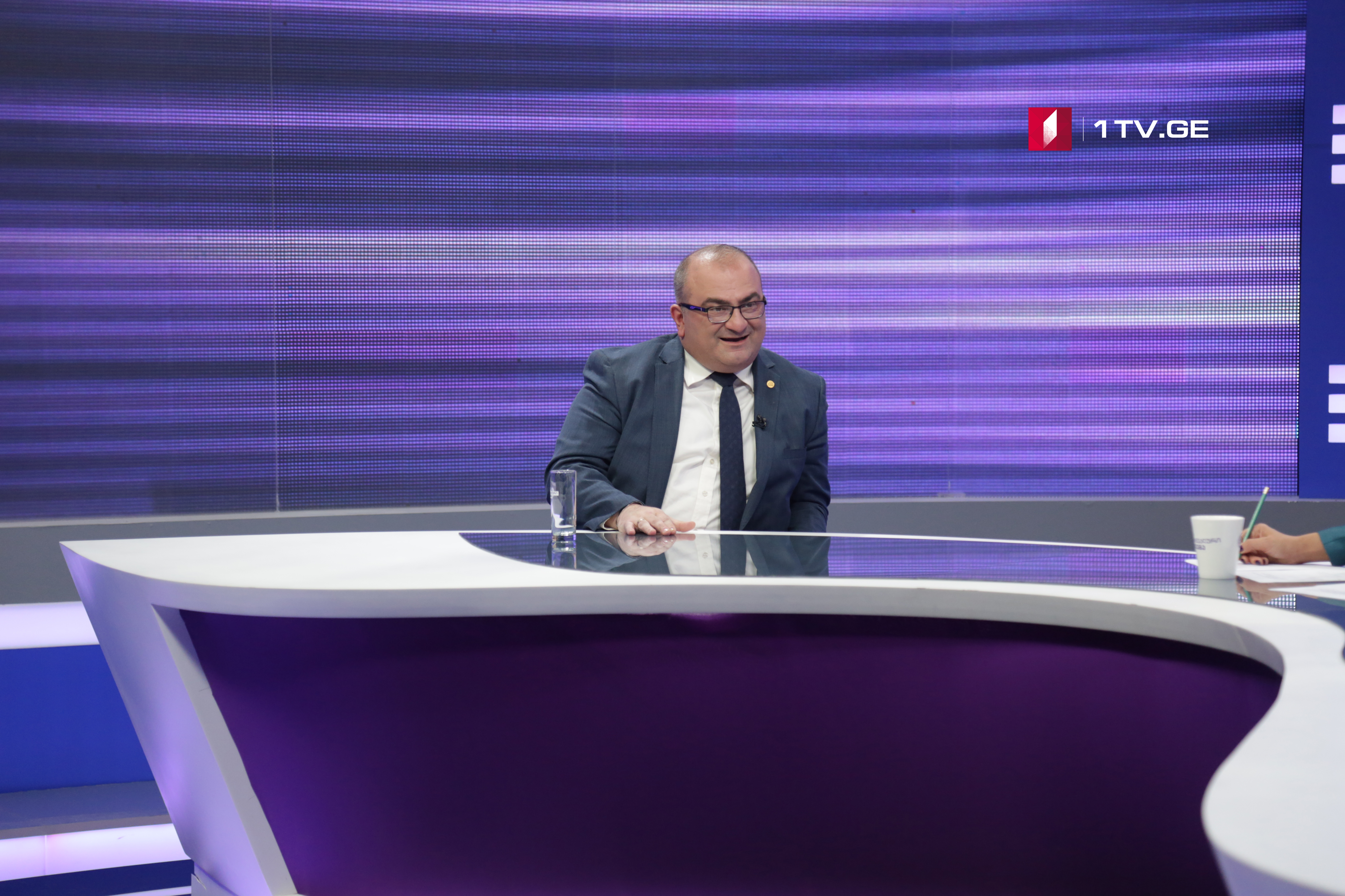 ალექსანდრე ჯეჯელავა - დარწმუნებული ვარ, ჩვენი სქემით 66 ათასი პედაგოგიდან უფროსი პედაგოგის სტატუსს მიიღებს 50 ათასი და არა 25 ათასი, როგორც დღეს არის