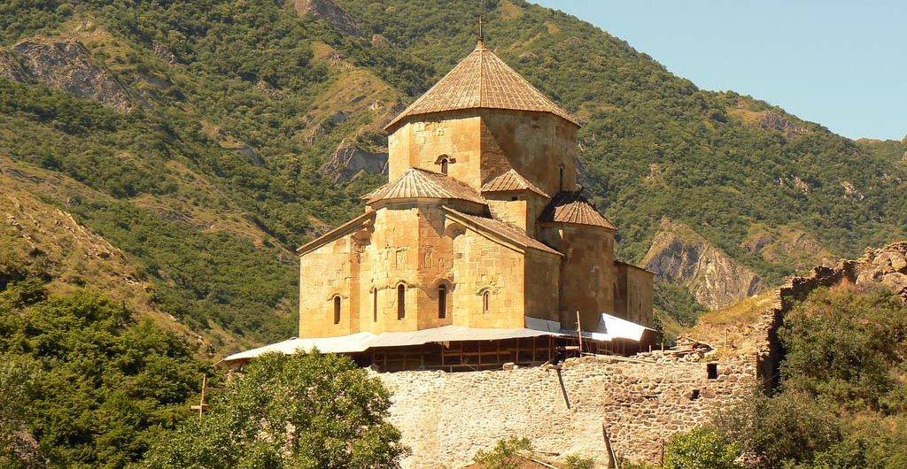 ატენის სიონის ტერიტორიაზე მიმდინარე სამუშაოებთან დაკავშირებით, გორისა და ატენის ეპარქია განცხადებას ავრცელებს