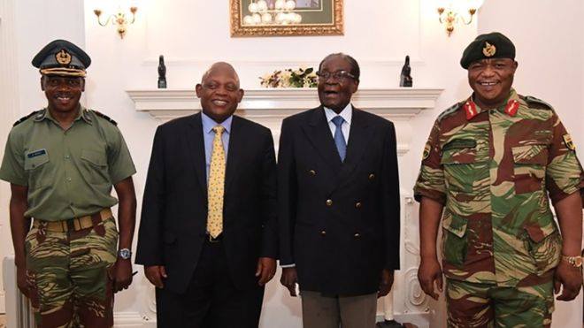 ზიმბაბვეს პრეზიდენტი გადადგომას არ აპირებს