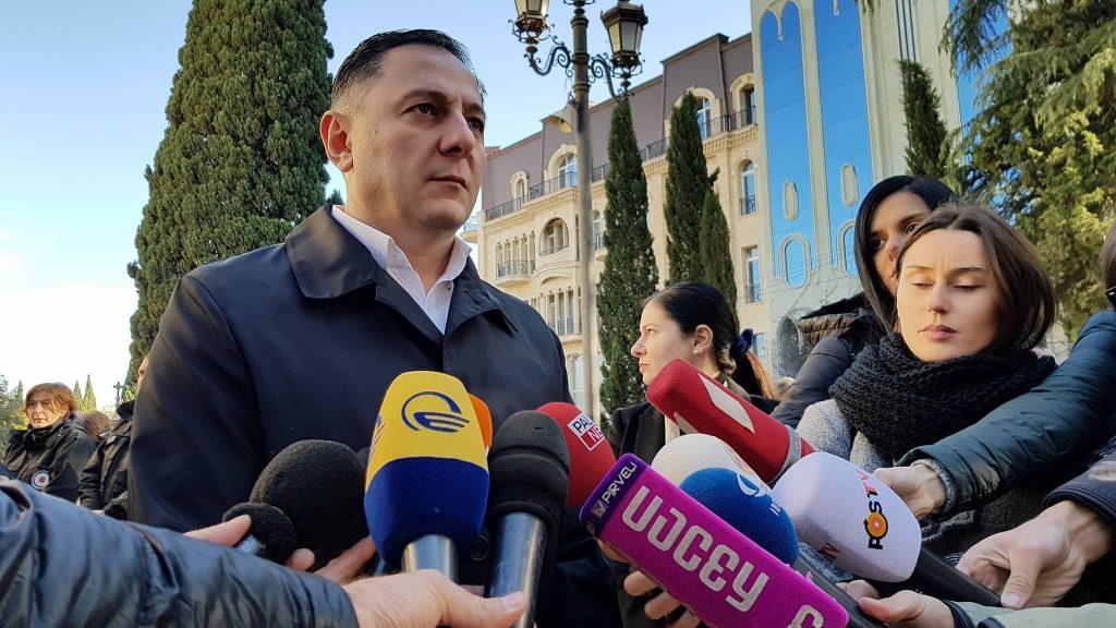 ვახტანგ გომელაური არ გამორიცხავს, რომ სპეცოპერაციის დროს მოკლული პირი შესაძლოა, აჰმედ ჩატაევი იყოს
