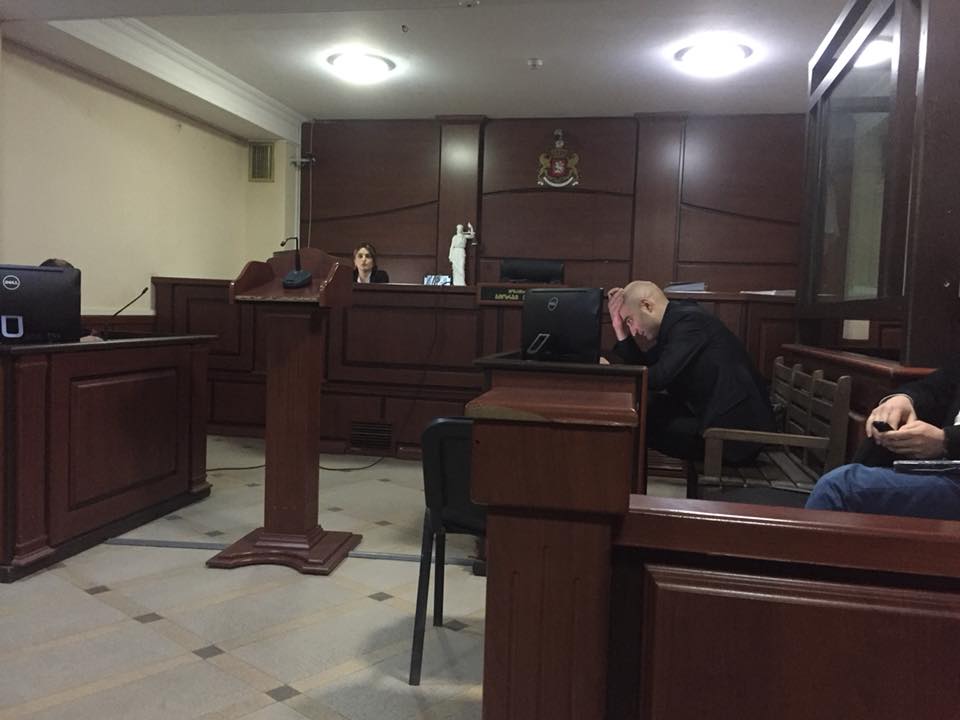 Суд вынес решение по делу о вымогательстве у бизнесмена