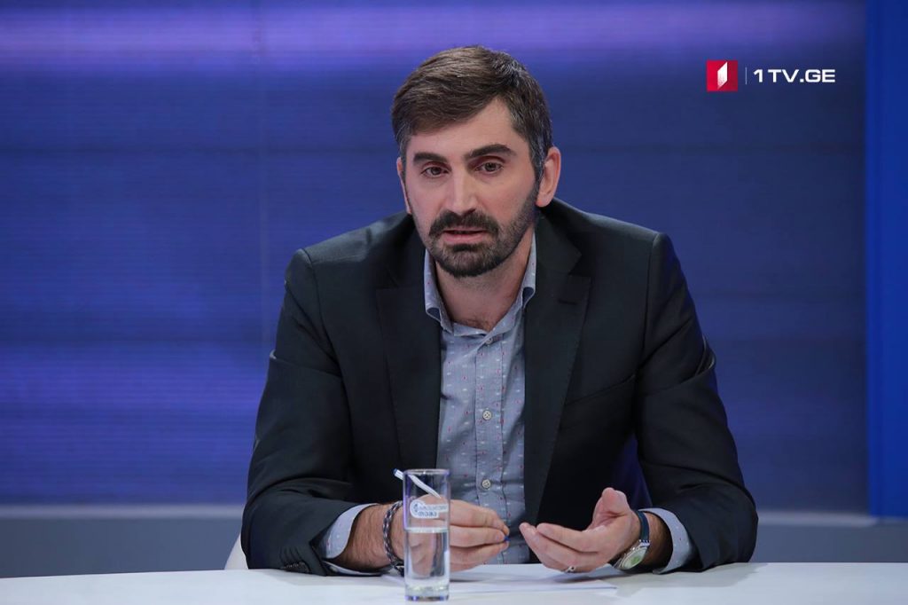 Гьaргь Гвимрaӡе - Ҳaппонентцәa реиҳaрa Ауaaжәлaррaтә телехәaҧшрa зызку рзеилкaaуaм, уaжәгьы ргәы иaaнaгоит уи aҳәынҭқaррaтә телееилaхәыроуп ҳәa