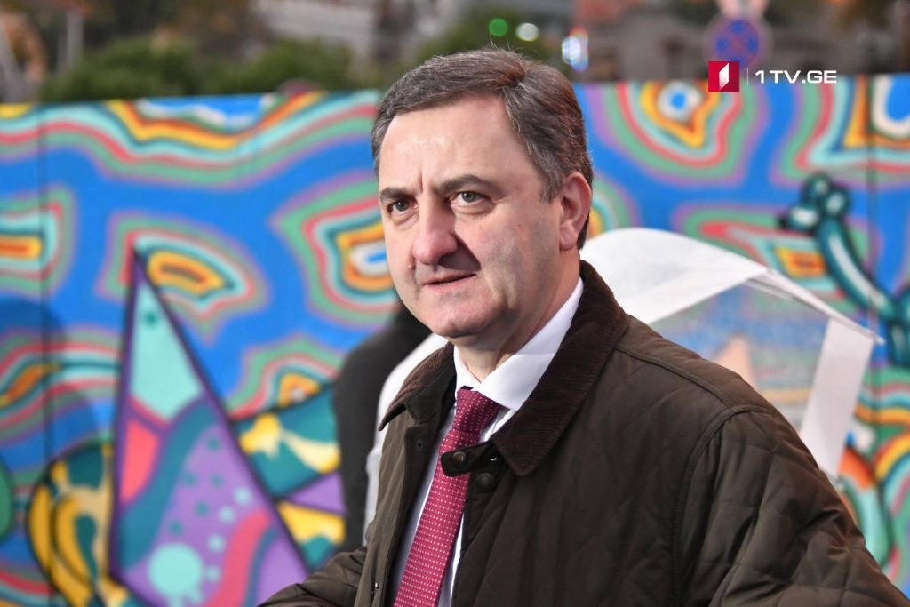Lado Chanturia: Handing over the fragment of Berlin Wall to Georgian PM underlines the significance of Georgian-German relations