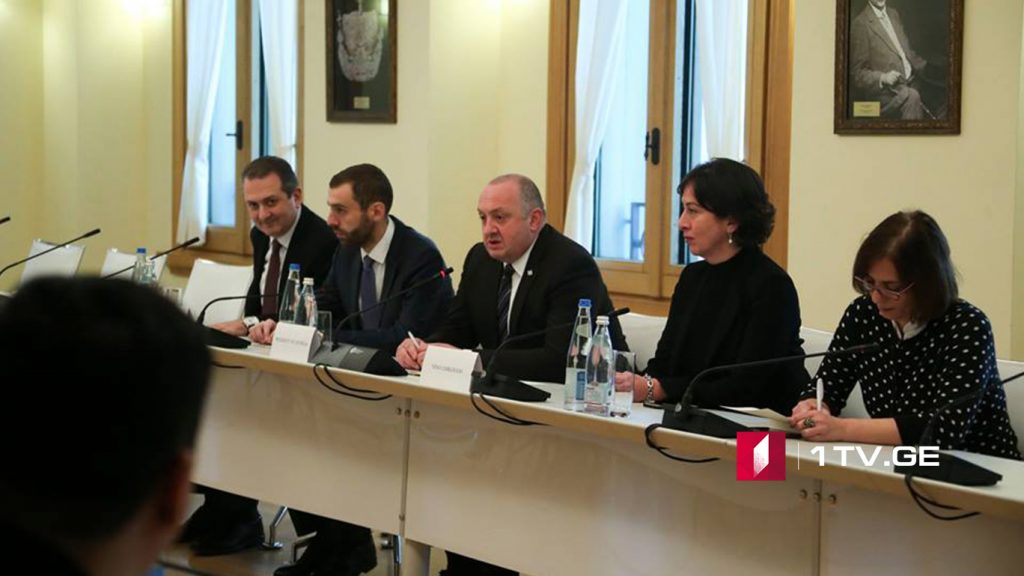 პრეზიდენტმა საქართველოს სატრანზიტო პოტენციალის გამოყენების საკითხები განიხილა