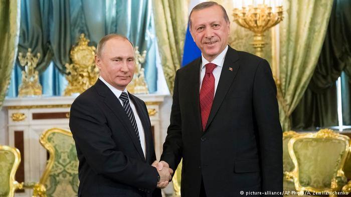 Владимир Путин æмæ Реджеп Таип Эрдогъан, фæстаг аст мæйы дæргъы, цыппæрæм хатт фембæлдзысты