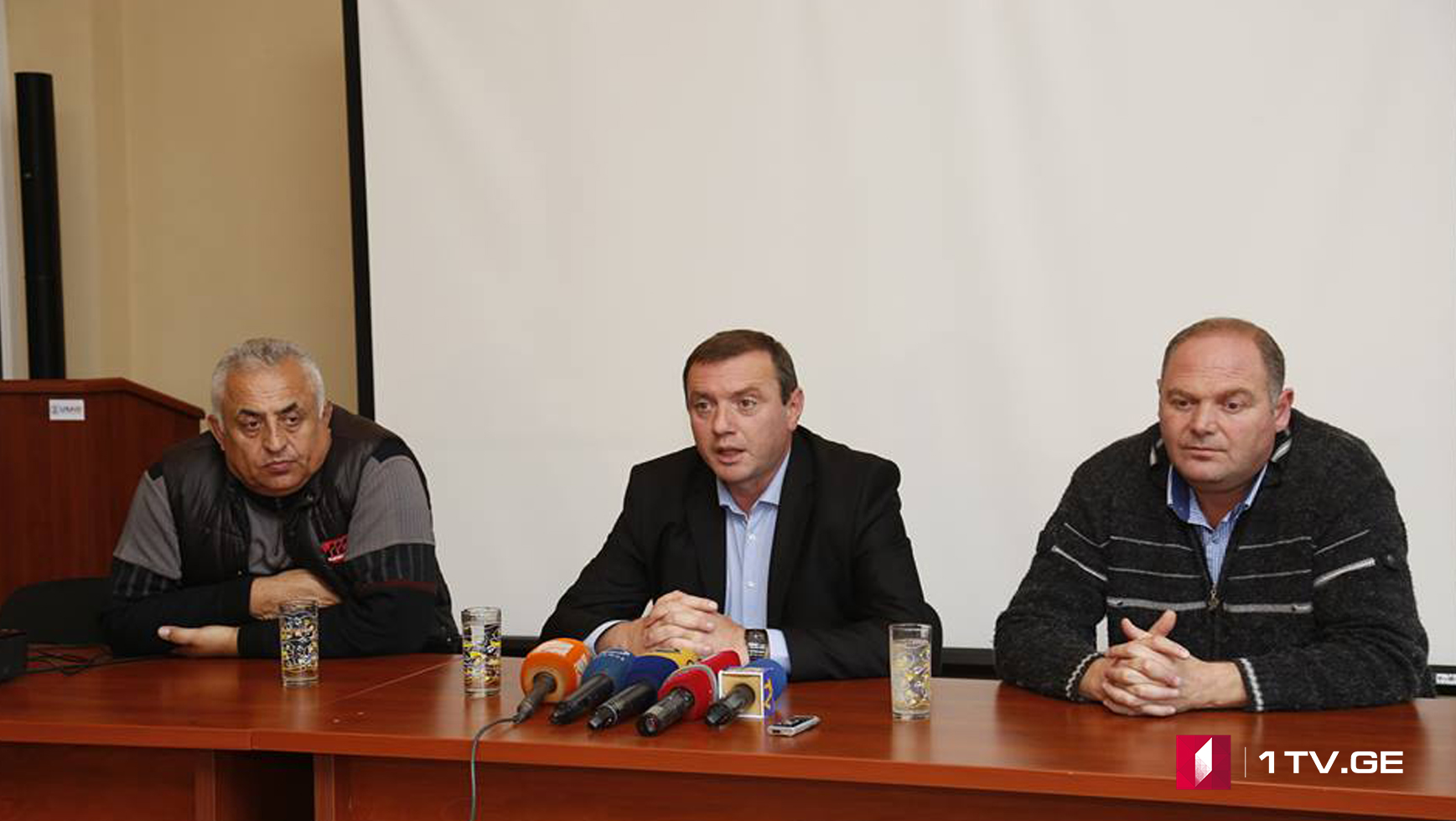 ოზურგეთის მერობის დამოუკიდებელი კანდიდატის მტკიცებით, "ქართული ოცნება" გაყალბებისთვის ემზადება - რას პასუხობს მმართველი გუნდი ბრალდებებს