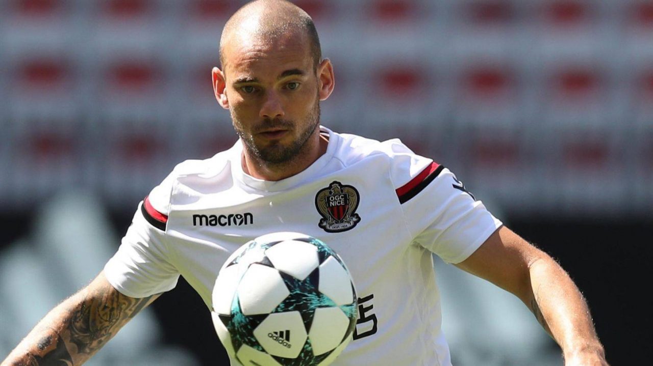 ვესლი სნეიდერი სათამაშოდ MLS-ში მიდის