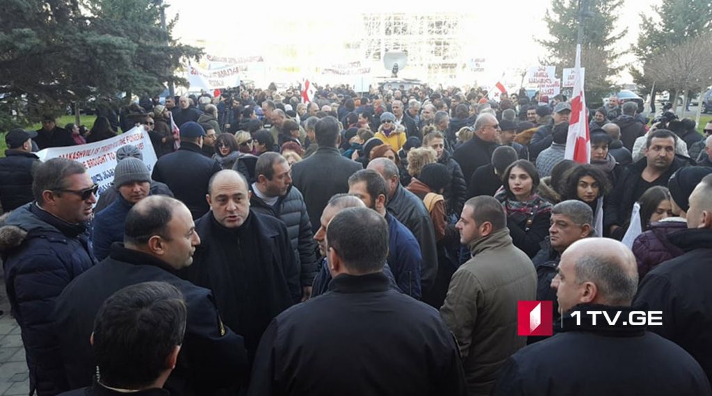 გირგვლიანის მკვლელობის საქმე – მიხეილ სააკაშვილმა ადვოკატების აცილება მოითხოვა