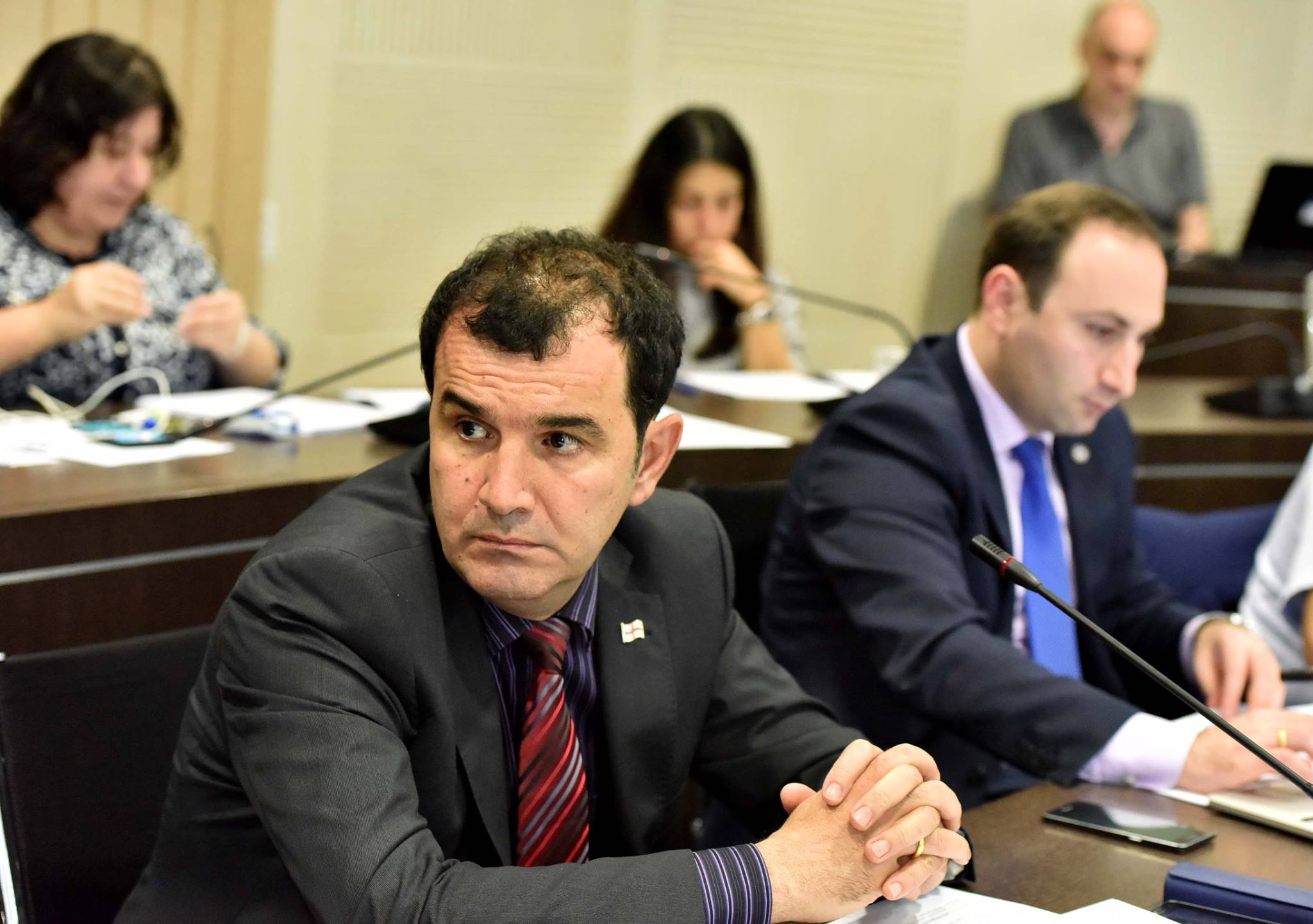 „ბოლომდე ვერ მოვისმინეთ არგუმენტები, რის გამოც მხარი უნდა დავუჭიროთ  სტრუქტურულ ცვლილებებს“  