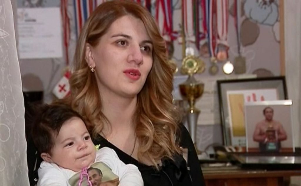 ტოჩინოშინის ოჯახის წევრების მილოცვა ძეგვიდან – „მჯეროდა, ლევანი დიდ წარმატებას მიაღწევდა“