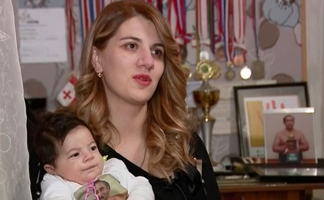 ტოჩინოშინის ოჯახის წევრების მილოცვა ძეგვიდან - „მჯეროდა, ლევანი დიდ წარმატებას მიაღწევდა“
