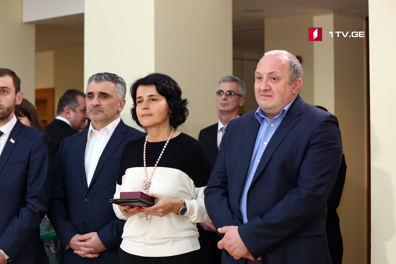 პრეზიდენტმა ნოდარ ახალკაცი სიკვდილის შემდეგ ღირსების ორდენით დააჯილდოვა