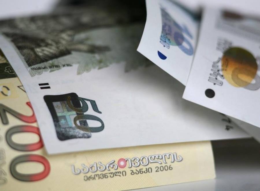 Официальная стоимость 1 доллара США на завтра составит 2.4578 лари