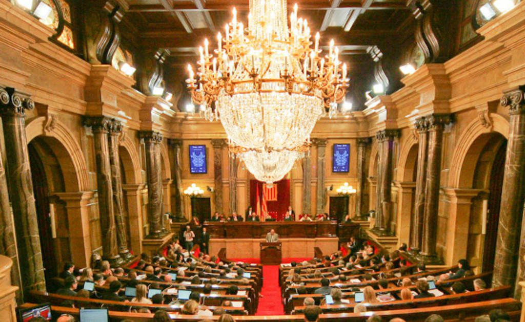 კატალონიის ახალარჩეული პარლამენტი პირველად შეიკრიბება