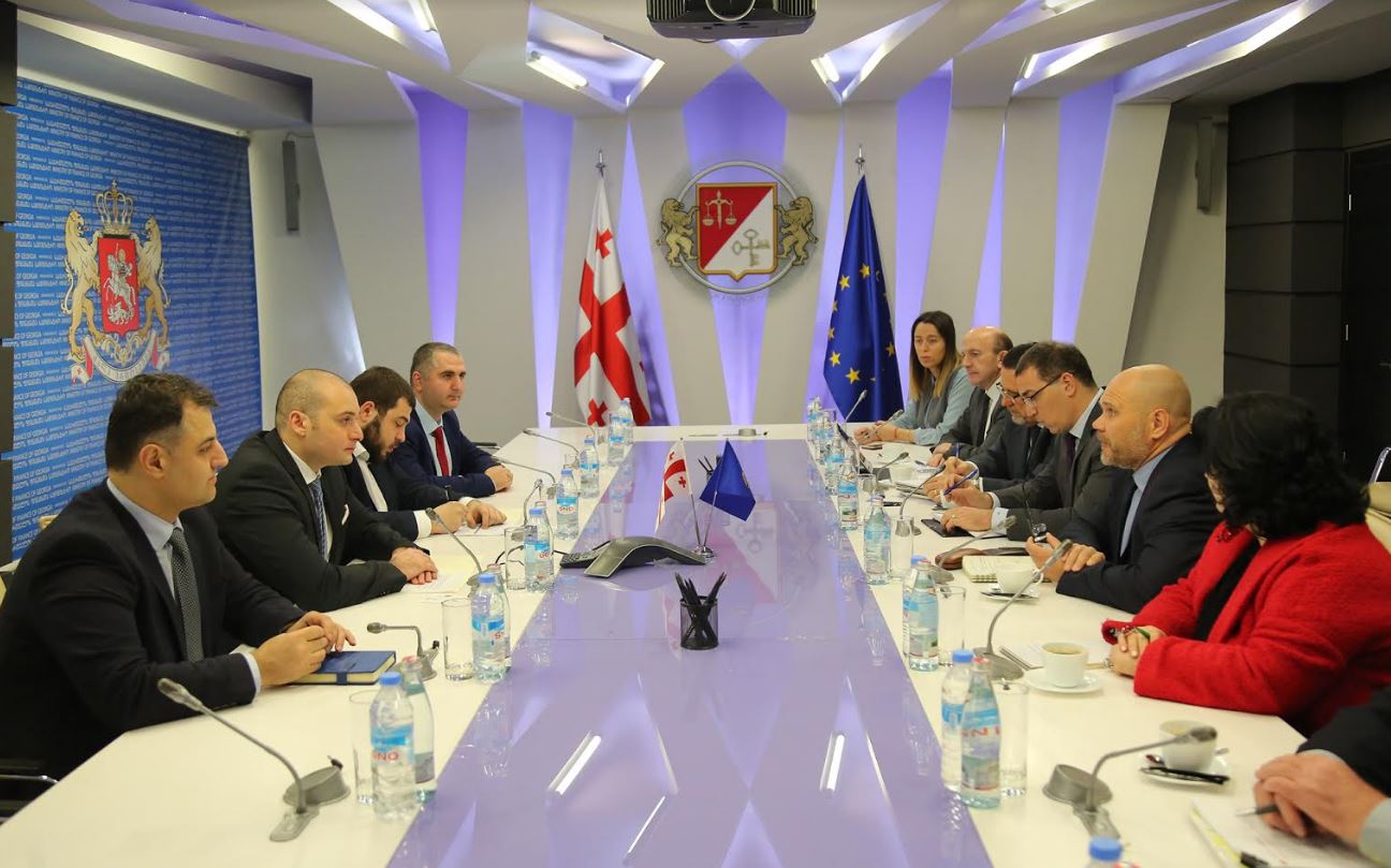 მამუკა ბახტაძე სავალუტო ფონდის ტექნიკური დახმარების მისიის ხელმძღვანელს შეხვდა