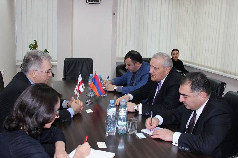 Հայաստանը մշտապես պատրաստ է ընդունել բարեկամ վրացի զբոսաշրջիկներին. Վրաստանում ՀՀ դեսպանը՝ Վրաստանի առողջապահության նախարարին