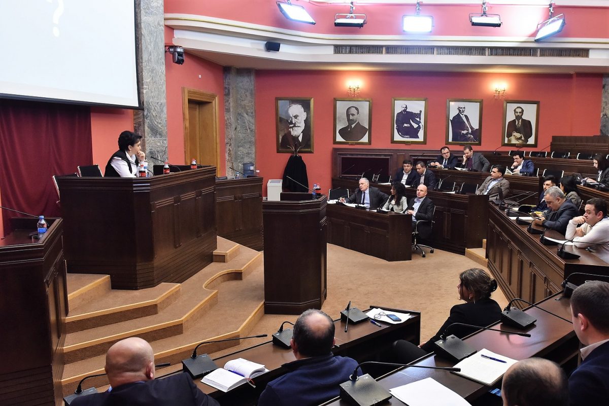 იურიდიულ საკითხთა კომიტეტი „ქალთა მოძრაობის“ პეტიციაზე იმსჯელებს