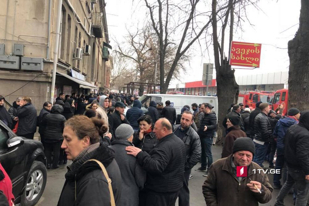 ცაბაძის ქუჩაზე ხანძრის შედეგად დაზარალებულები მთავრობისგან ზარალის ანაზღაურებას ითხოვენ