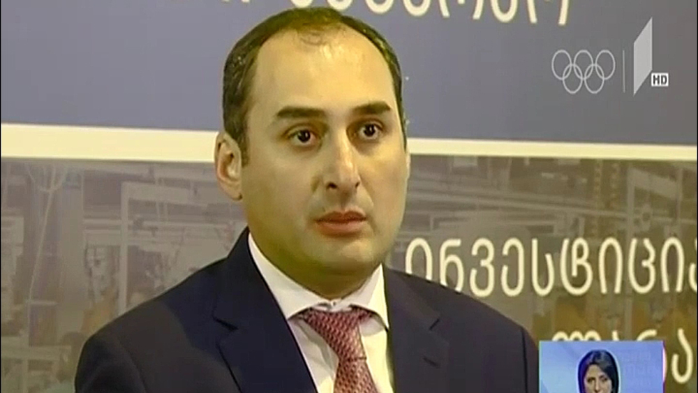 ეკონომიკის მინისტრი ბრალდებებს პასუხობს