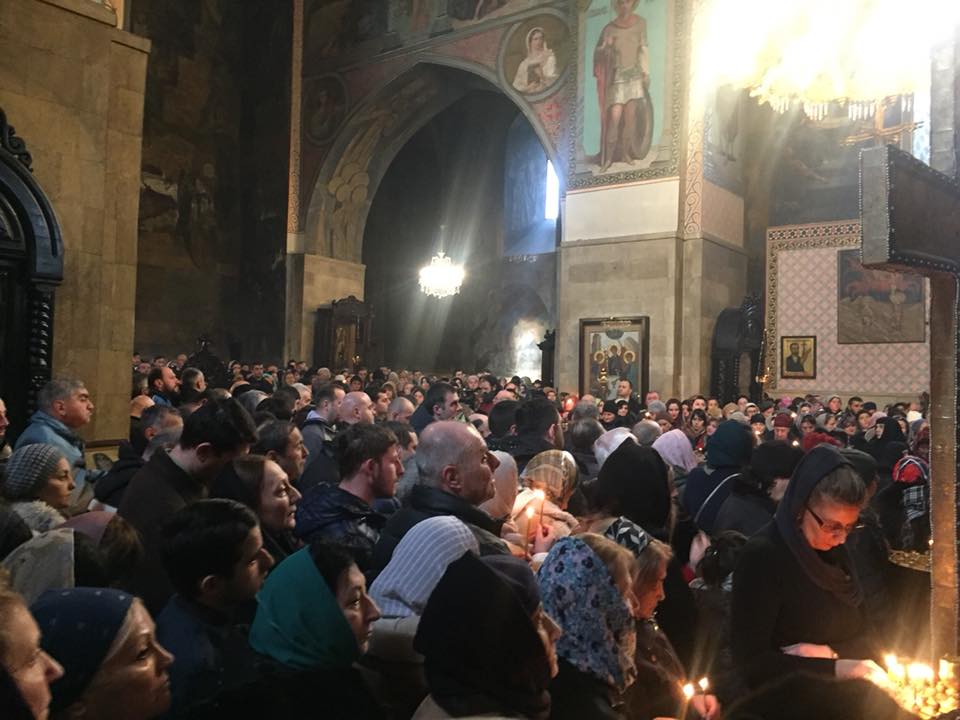 Holy Parts of the body of Queen Ketevan are placed at Sioni