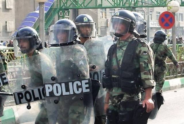 ირანის პოლიციის ცნობით, თეირანში აქციის მონაწილეებთან შეტაკებებს სამი სამართალდამცველი ემსხვერპლა