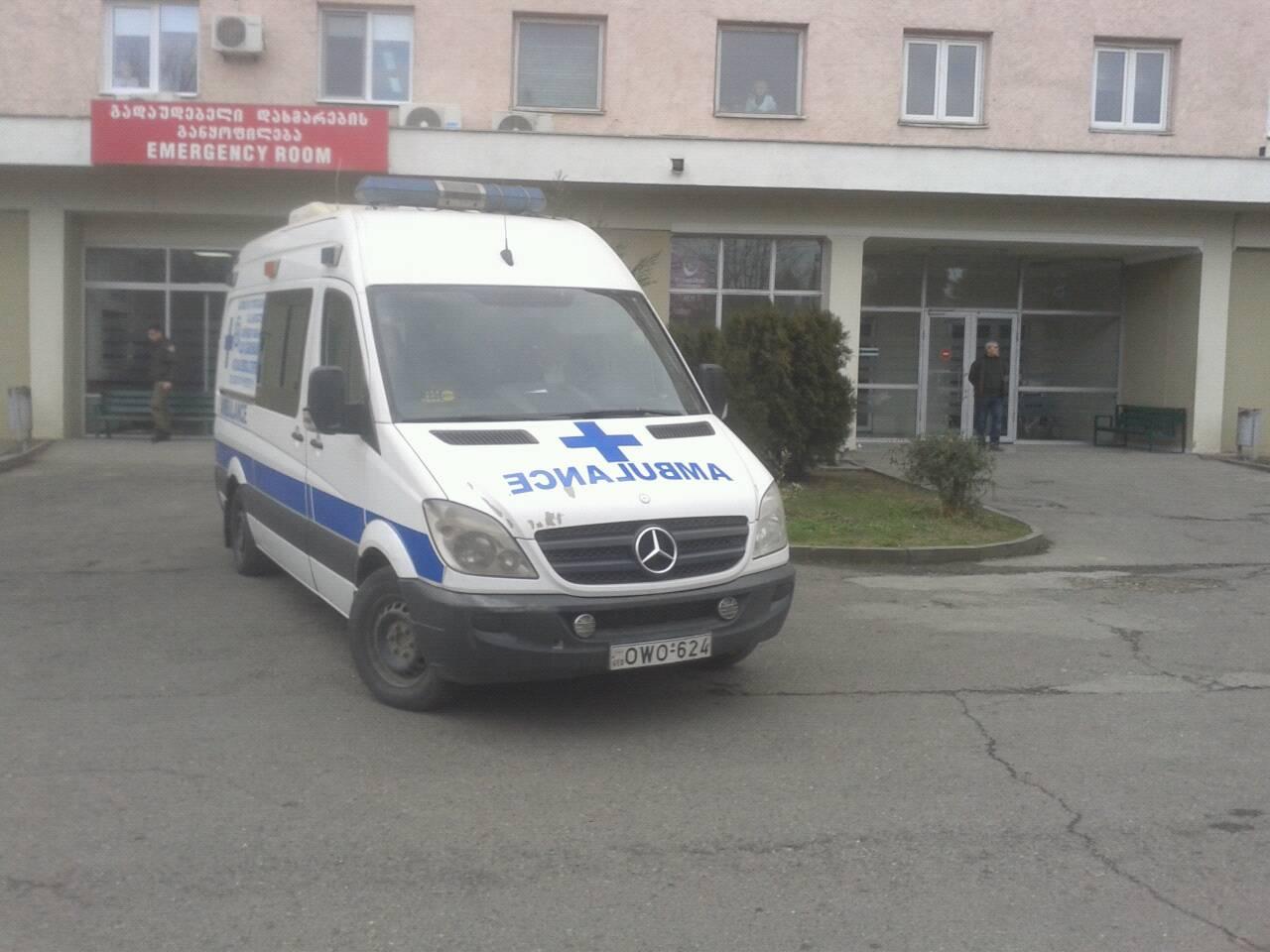 დოდო გუგეშაშვილი შვილის დაკრძალვაზე რეანომობილით გადაიყვანეს