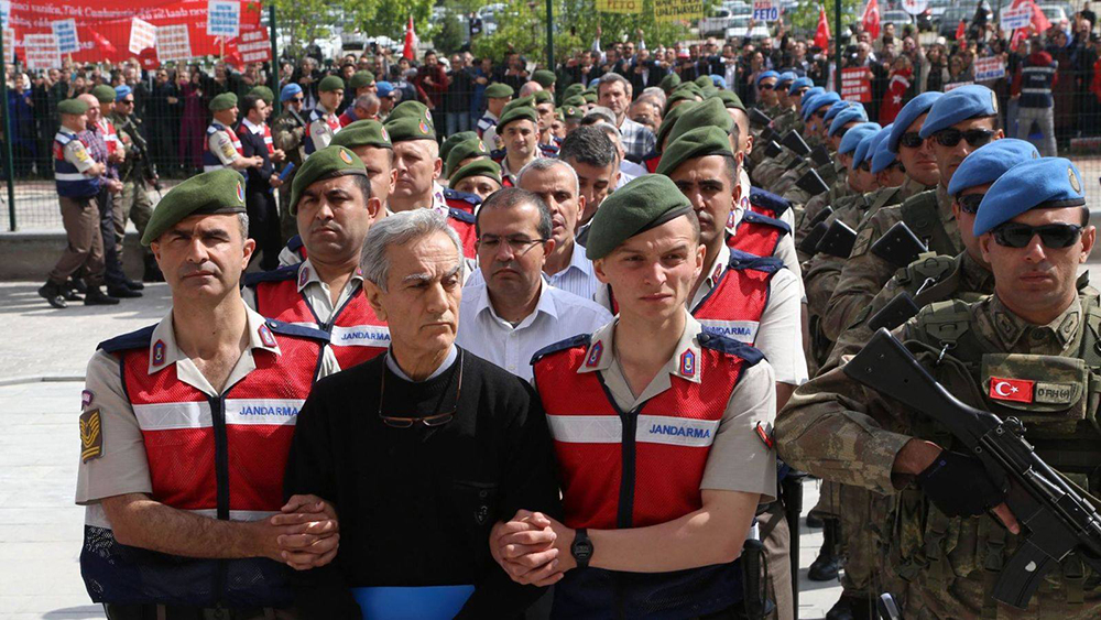 Fətullah Gülənin təşkilatı ilə əlaqə ittihamı ilə, Türkiyədə daha 170 nəfərin həbs olunması orderi verildi