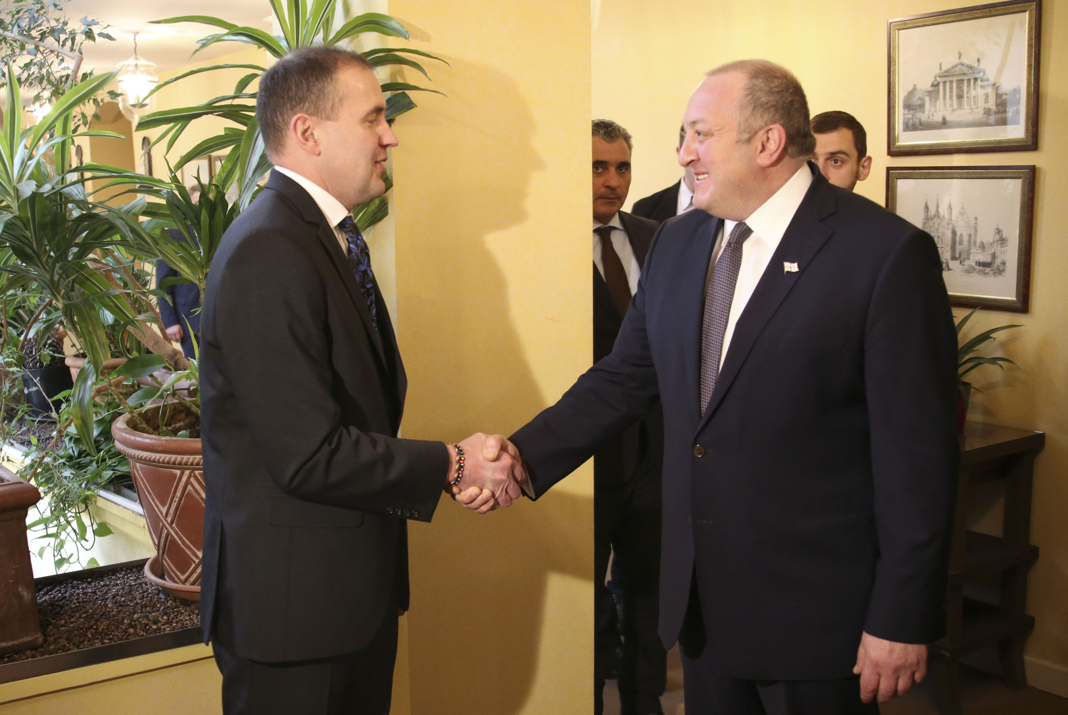 გიორგი მარგველაშვილმა ისლანდიის პრეზიდენტი 26 მაისს საქართველოში მოიწვია
