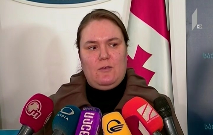 მუსტაფა ემრე ჩაბუქის მეუღლე და ადვოკატები სახალხო დამცველს ხვდებიან