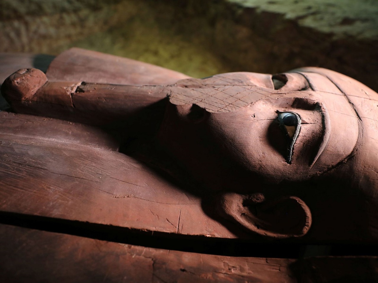 ეგვიპტეში უძველესი ნეკროპოლისი აღმოაჩინეს - სამარხი სავსეა სარკოფაგებით