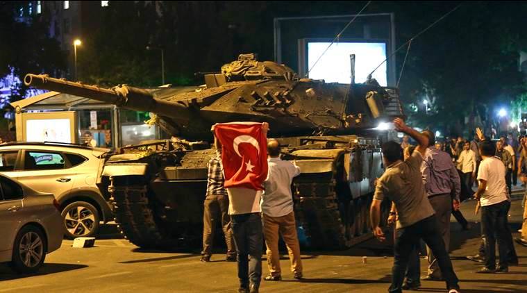 თურქეთში 64 სამხედროს სახელმწიფო გადატრიალების მცდელობაში მონაწილეობისთვის სამუდამო პატიმრობა მიესაჯა