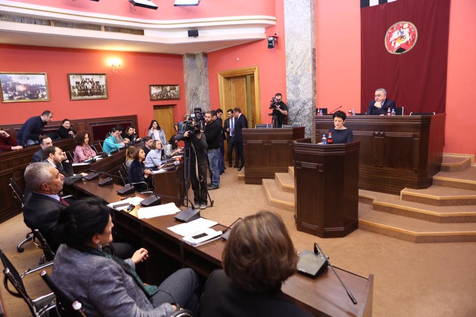 თეა წულუკიანი თინა ბოკუჩავას - ბიძინამ თქვენს დასამარცხებლად გამომგზავნა, რაც მოვახერხე პირველ ოქტომბერს 72%-ით