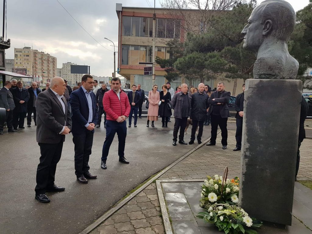 რუსთავში ჟიული შარტავას ხსოვნას პატივი მიაგეს