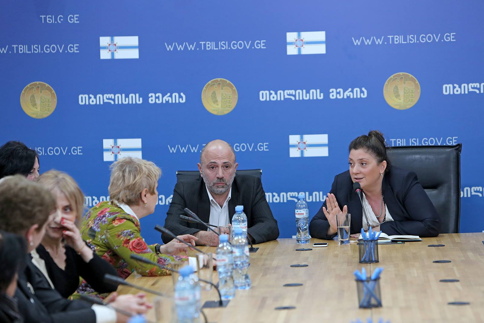 თბილისში ბიბლიოთეკარების ტესტირება ერთი თვით, მაისის ბოლოსთვის გადავადდა
