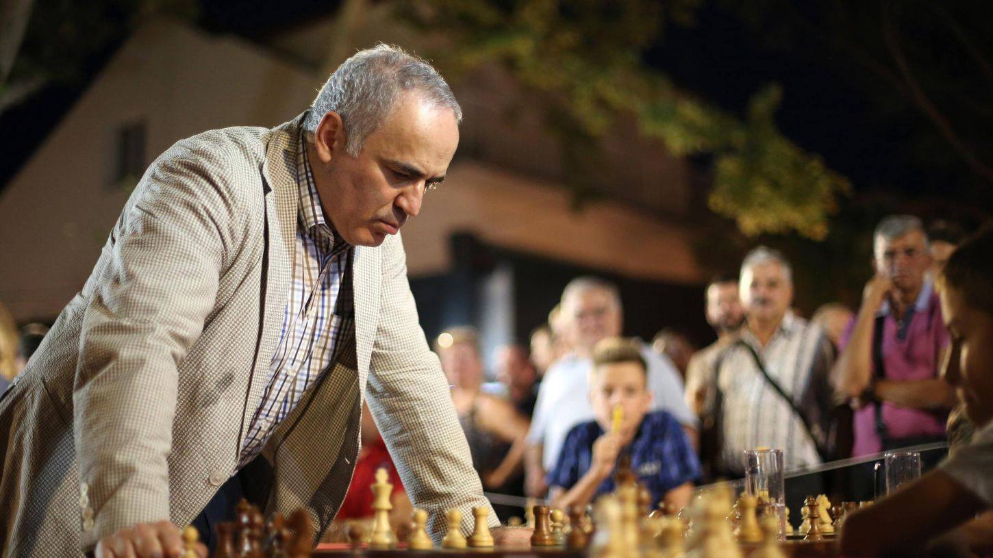 გარი კასპაროვმა  საერთაშორისო პოლიტიკურ ძალებს მუნდიალის ბოიკოტისკენ მოუწოდა 