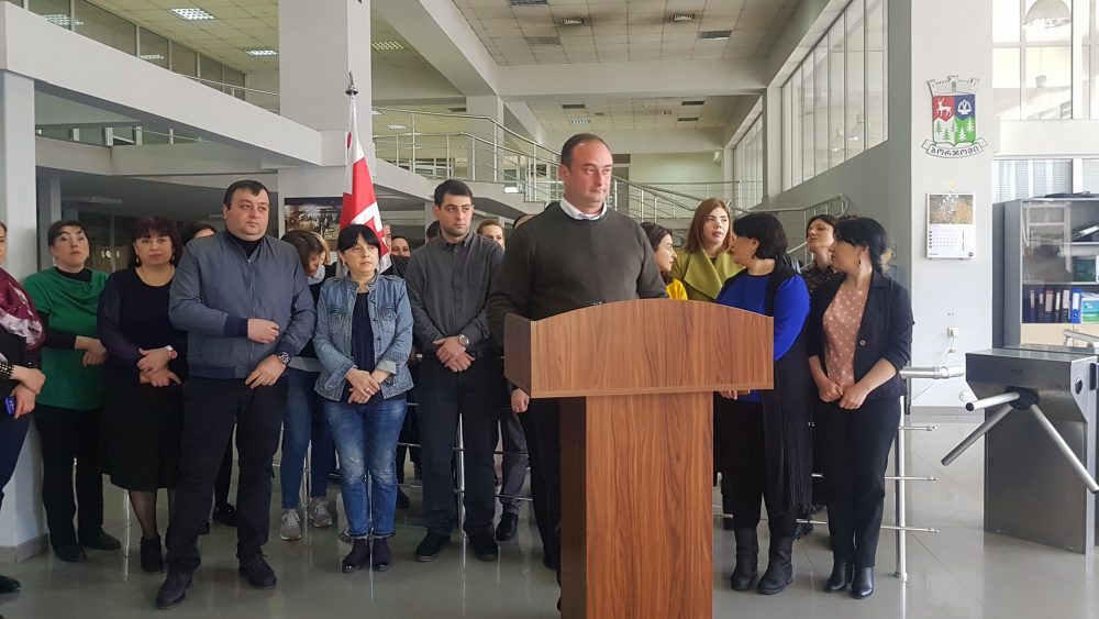 ბორჯომის მერი საკრებულოს თავმჯდომარეს საბოტაჟში ადანაშაულებს