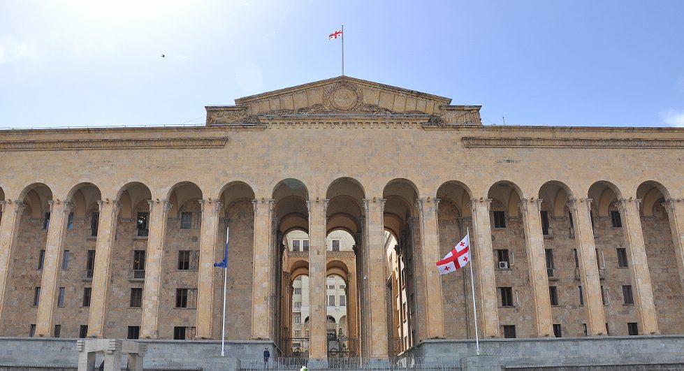 Իրակլի Կոբախիձեն և Գիորգի Կվիրիկաշվիլին, այսօր ներկայացնելու են տեղական ինքնակառավարումների և ապակենտրոնացման ազգային ռազմավարությունը