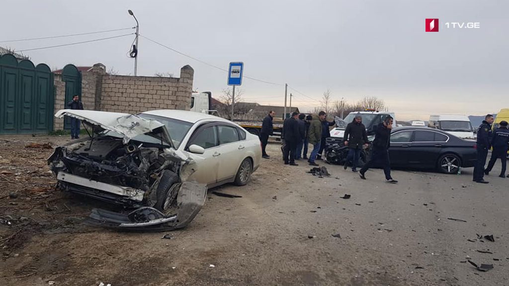 რუსთავი-თბილისის ავტომაგისტრალზე ავტოავარიის შედეგად ოთხი ადამიანი დაშავდა