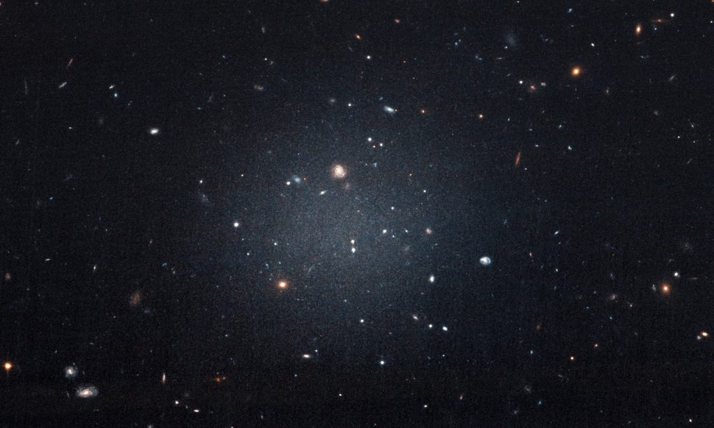 აღმოჩენილია უცნაური გალაქტიკა ბნელი მატერიის გარეშე - შეცბუნებული ასტრონომები