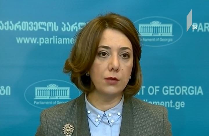 რუსეთისთვის მიმართვის გამო, “ნაცმოძრაობა„ პრემიერის გადადგომას ითხოვს