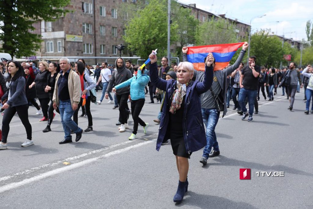 სომხეთის იუსტიციის სამინისტრო - პოლიციას დემონსტრაციის დაშლის კანონიერი უფლება აქვს