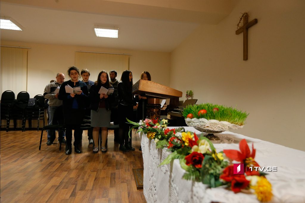 საქართველოს სახარებისეულ ქრისტიან-ბაპტისტთა ეკლესიებმა სააღდგომო ღვთისმსახურება აღავლინეს