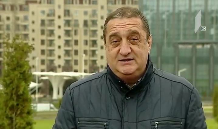 დავით საგანელიძემ რაჭაში მდებარე საკუთარი ეზოდან 3000-ზე მეტი ფიჭვის ნერგი თბილისს აჩუქა