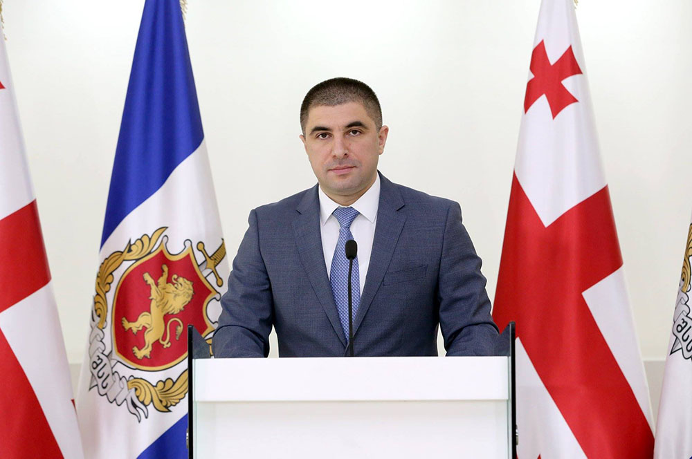 MIA: 9 individuals are detained at Rustaveli Avenue, among them Irakli Nadiradze and Levan Khabeishvili