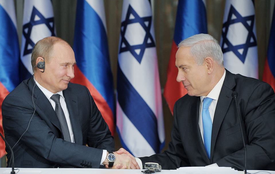 Putin Beniamin Netanyahu ilə telefonla söhbət etdi və "Suriyədə destabilizasiya yaradabiləcək" addımlar atmaması üçün müraciət etdi