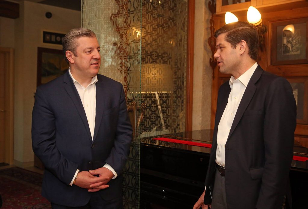 Георгий Квирикашвили принял помощника государственного секретаря США на рабочем ужине